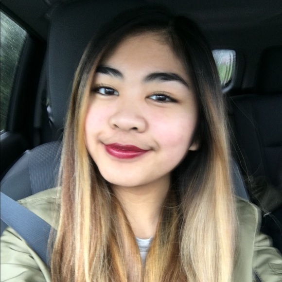 Meet your Posher, Jennylee - Picture 1 of 1